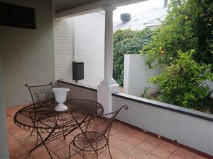 4 Bed House in Memorial Road Area