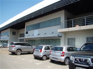 625 m² Commercial space in Paardevlei