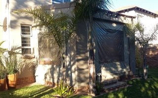 3 Bedroom Townhouse in Sundowner