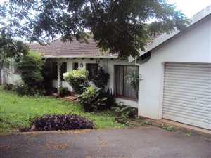 3 Bed House in Hayfields