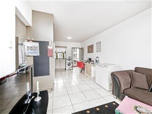 2 Bed Apartment in Edenburg