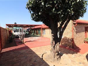 3 Bed House in Diepkloof