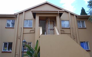 2 Bedroom Apartment in Lakefield