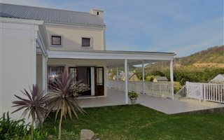 3 Bedroom House in Green Pastures
