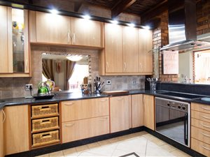 9 Bed House in Randburg Central