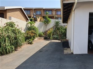 3 Bed Duplex in Doonside