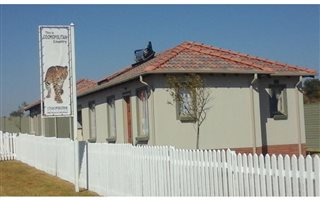 3 Bedroom House in Montana Park