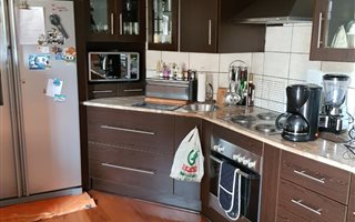 4 Bedroom Townhouse in Larrendale