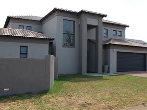 3 Bed House in The Meadows