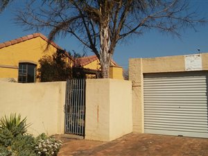 3 Bed Townhouse in Eldoraigne