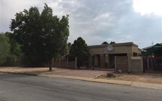 3 Bedroom House in Elandia