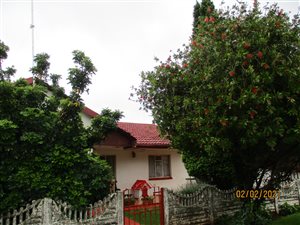 6 Bed House in Actonville