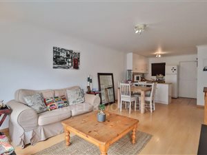 2 Bed Apartment in Oranjezicht