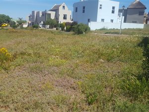 327 m² Land available in Waterfront