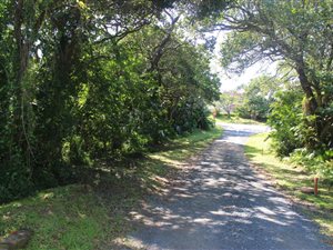 1619 m² Land available in Glenmore