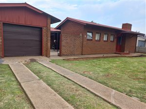 3 Bed House in Vanderbijlpark CE2
