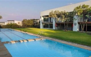 2 Bedroom Apartment in Fourways