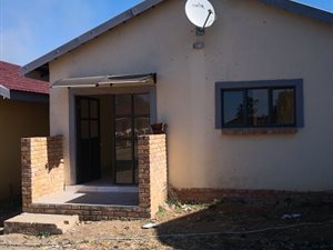 3 Bed House in Ncandu Park