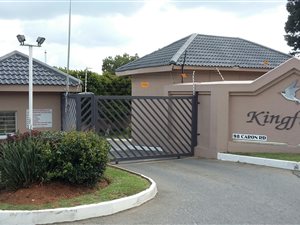 2 Bedroom Simplex in Rembrandt Park