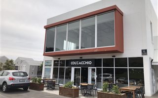200 m² Retail Space in Vrykyk