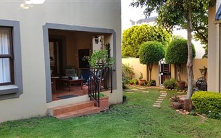 3 Bedroom Townhouse in Boardwalk