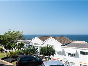 3 Bed Apartment in Salt Rock