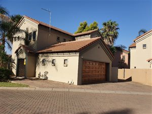 3 Bed Townhouse in Equestria
