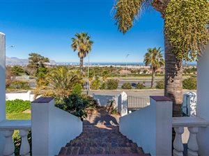3 Bed House in Somerset Ridge