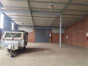 418 m² Industrial space in Middelburg Central