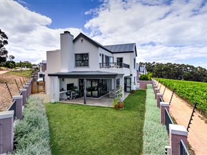 3 Bed House in Heldervue