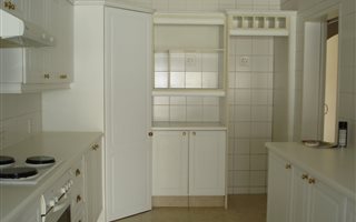 3 Bedroom Simplex in Elma Park