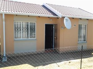 2 Bed House in Savanna City