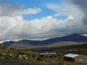 985 m² Land available in Springbok