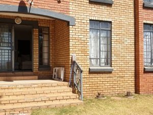 2 Bed Apartment in Equestria