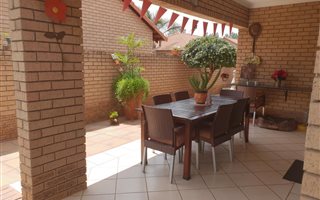 2 Bedroom Townhouse in Willow Park Manor