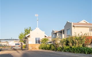 2 Bedroom Townhouse in Nortons Home Estate