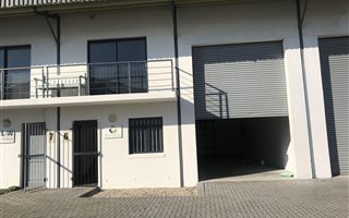 185 m² Industrial space in Muizenberg