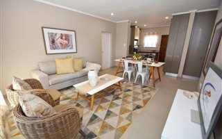 3 Bedroom Simplex in Fourways