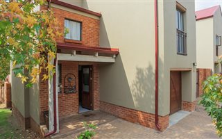 3 Bedroom Cluster in Heritage Hill