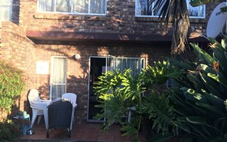 3 Bedroom Townhouse in Monument Park
