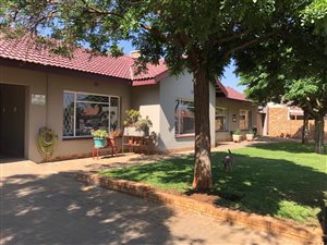 4 Bed House in Rhodesdene
