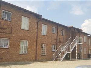 2 Bed Flat in Impala Park