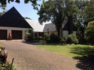 4 Bed House in Hurlingham