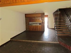 2 Bed Townhouse in Springs Central