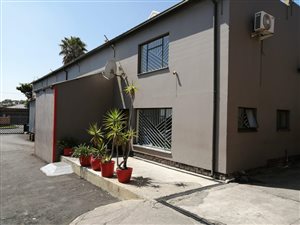 214 m² Industrial space in Unigray