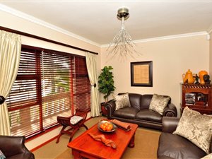 4 Bed House in Protea Valley