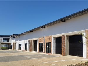 95 m² Commercial space in Cornubia