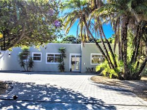 4 Bed House in Flamingo Vlei