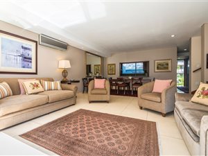 3 Bed Apartment in Dunkeld West