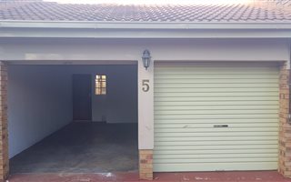 3 Bedroom Simplex in Wapadrand